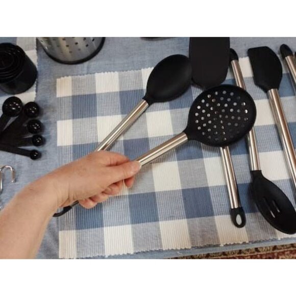Smirly Silicone Utensils Set with Holder Kitchen Tools for Nonstick Cookware - Picture 7 of 16